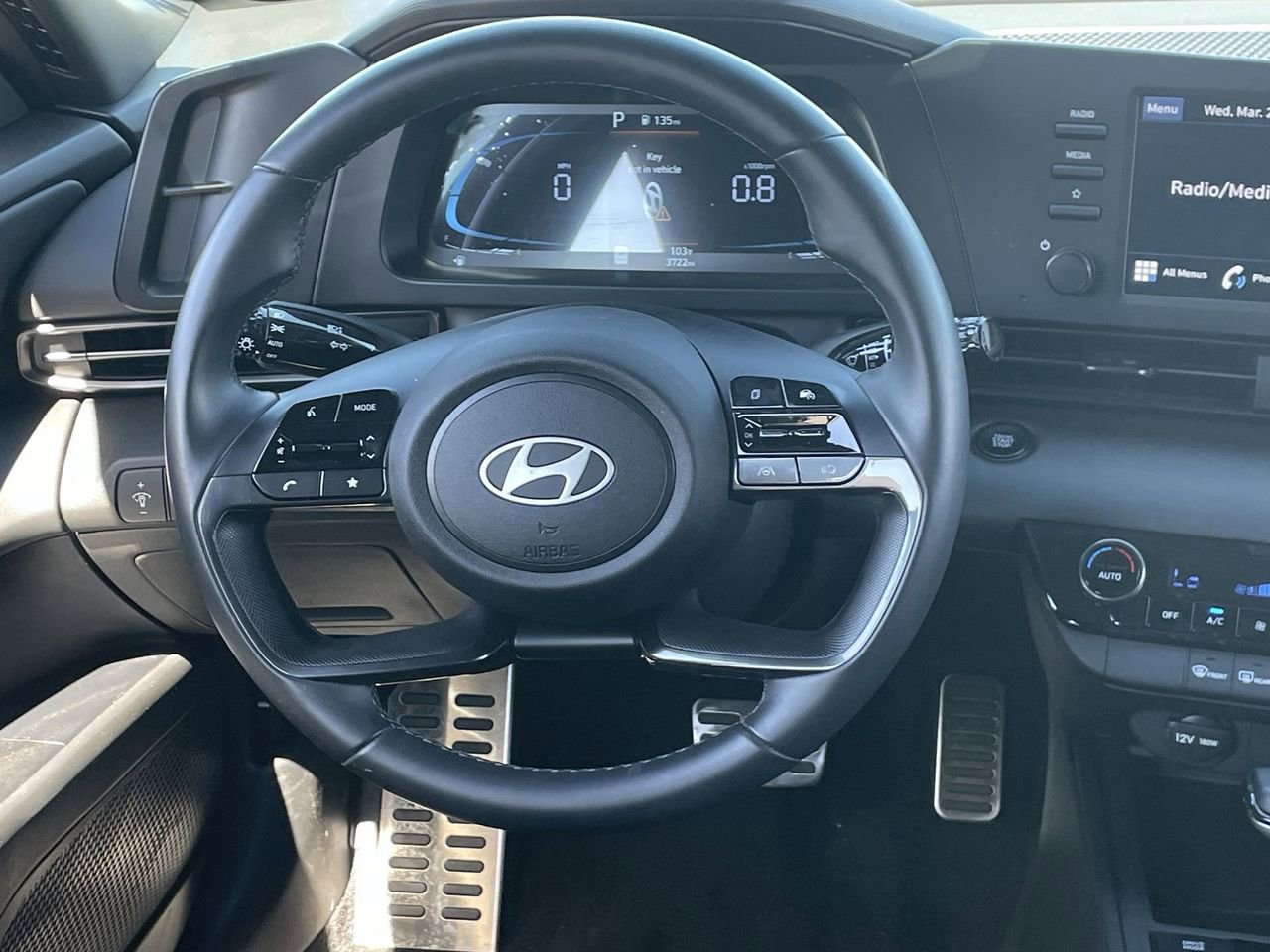 Certified 2025 Hyundai Elantra Sport image 13