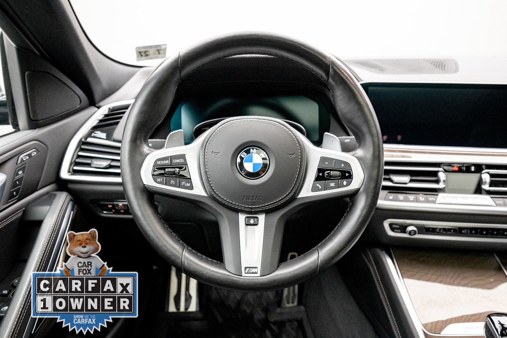 Used 2022 BMW X6 xDrive40i w/ M Sport Package AWD/4WD image 11