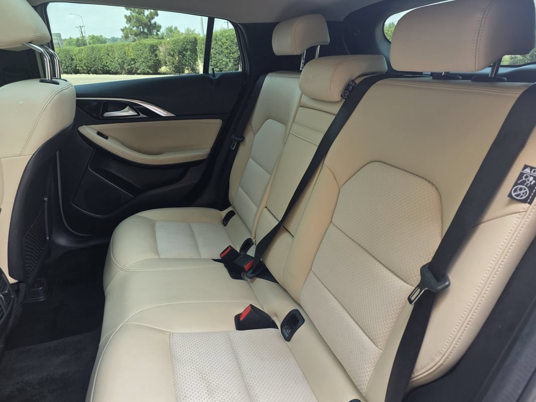 Used 2019 INFINITI QX30 AWD w/ Navigation Package image 16