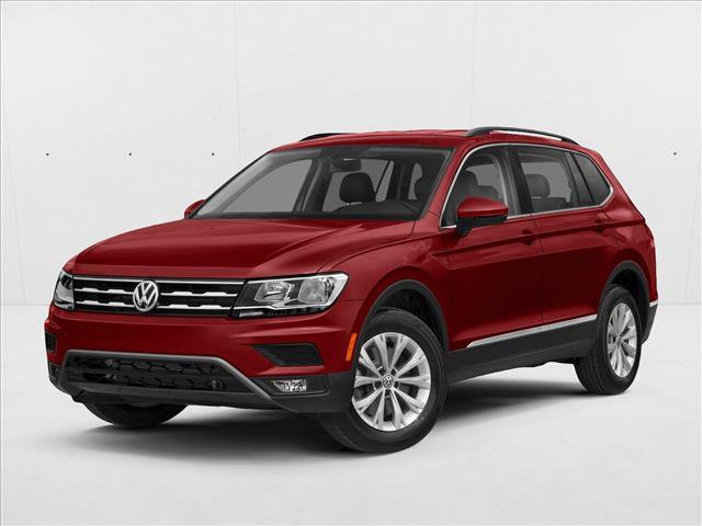 Used 2018 Volkswagen Tiguan SE w/ Panoramic Sunroof Package FWD image 1