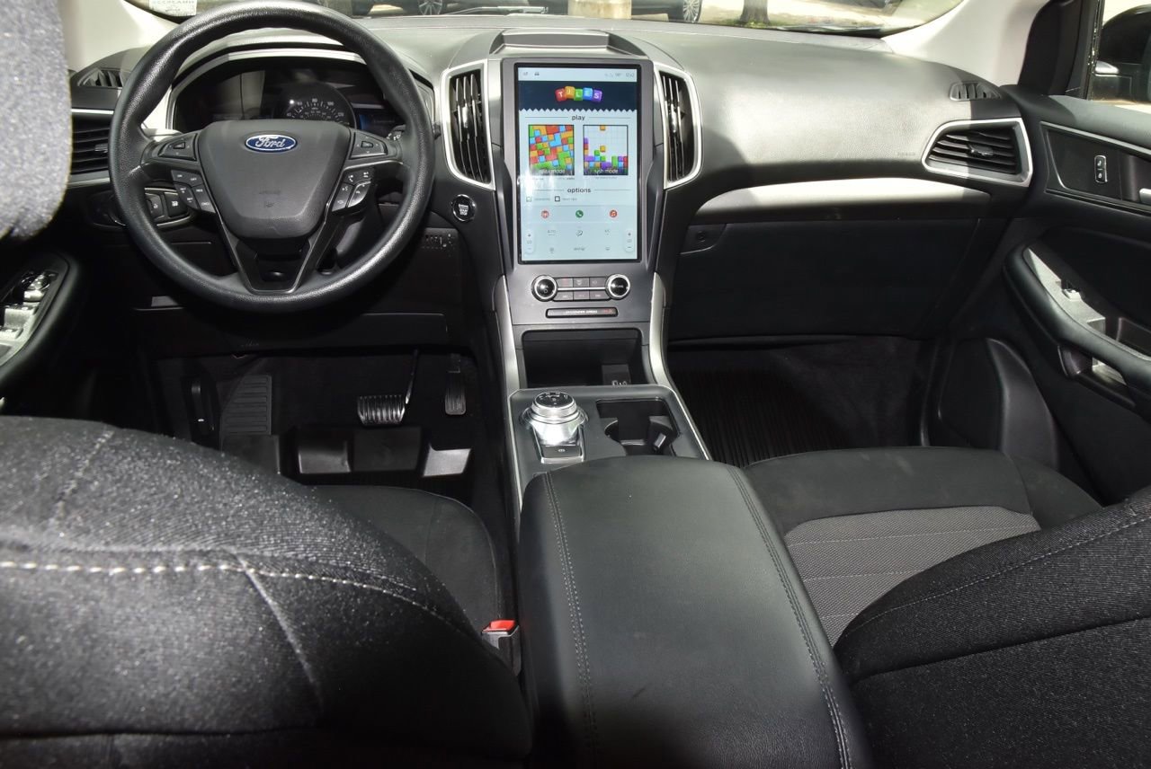 Used 2022 Ford Edge SE w/ Black Appearance Package AWD/4WD image 16