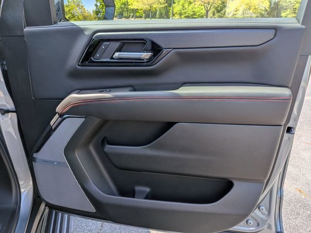 New 2026 GMC Yukon XL AT4 Ultimate AWD/4WD image 29