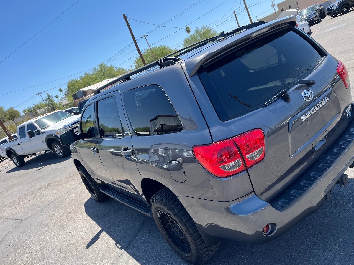 Used 2014 Toyota Sequoia SR5 AWD/4WD image 54