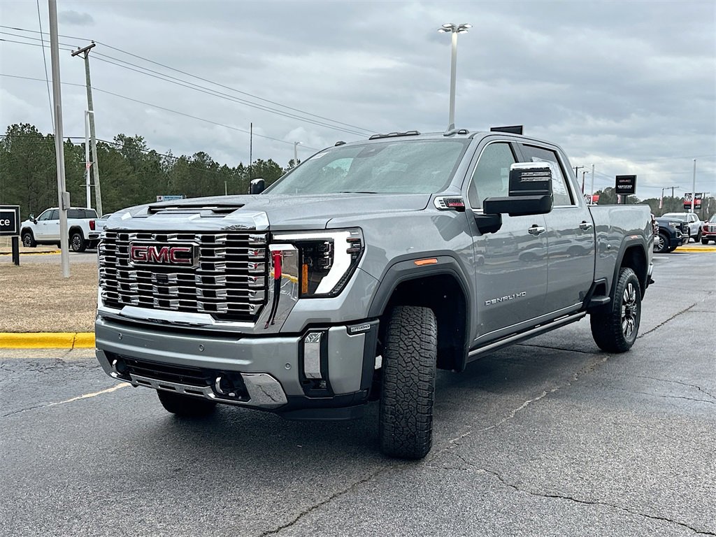 New 2026 GMC Sierra 2500 Denali w/ Denali Reserve Package image 2