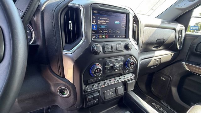 Used 2021 Chevrolet Silverado 1500 RST w/ Convenience Package II AWD/4WD image 27