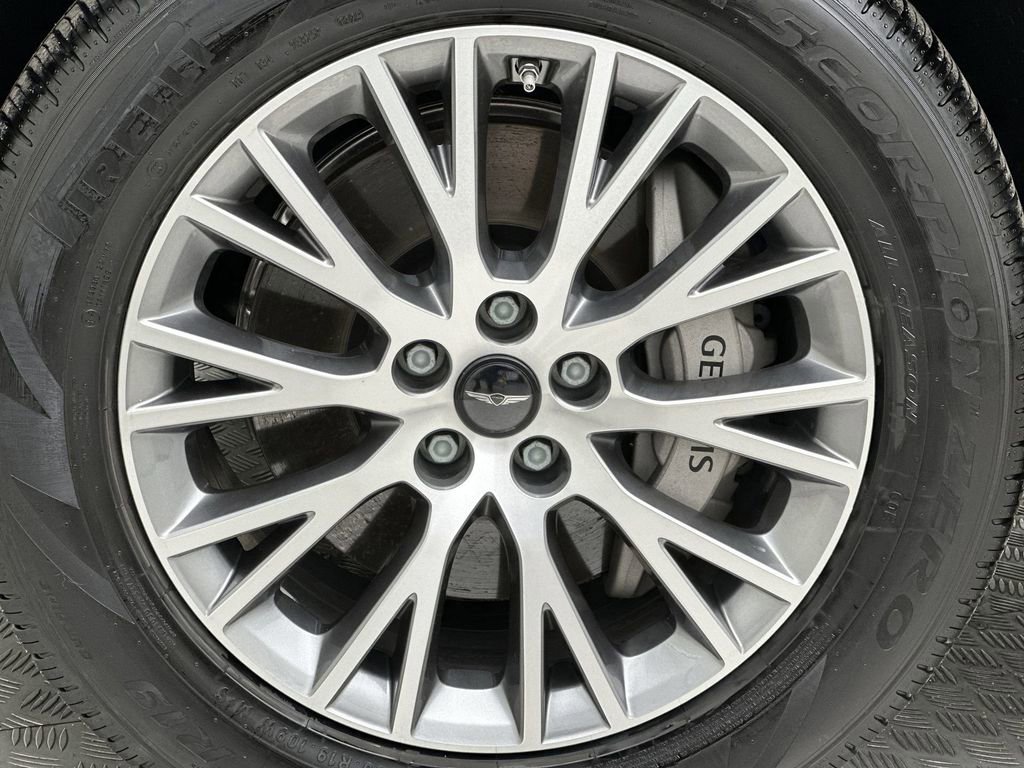 Certified 2025 Genesis GV80 2.5T Standard AWD/4WD image 10