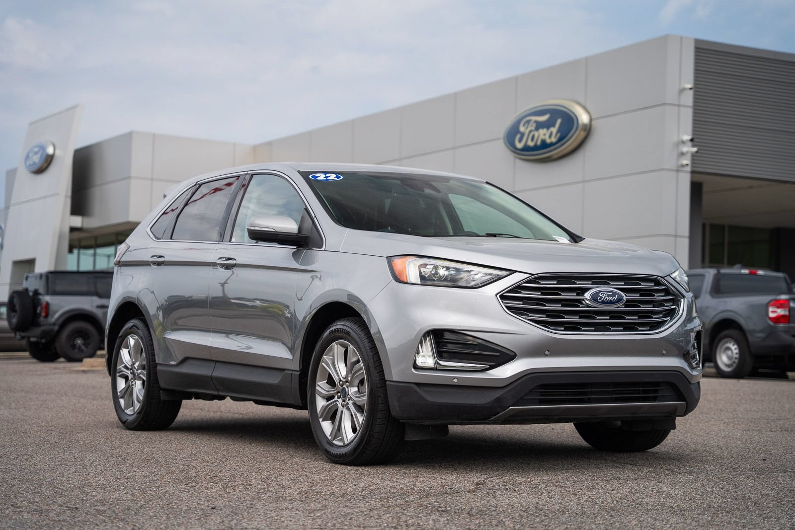 Used 2022 Ford Edge Titanium AWD/4WD video 1