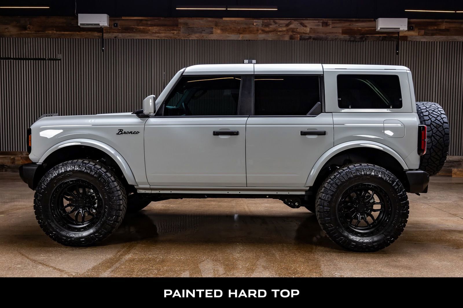 Used 2026 Ford Bronco Outer Banks image 6