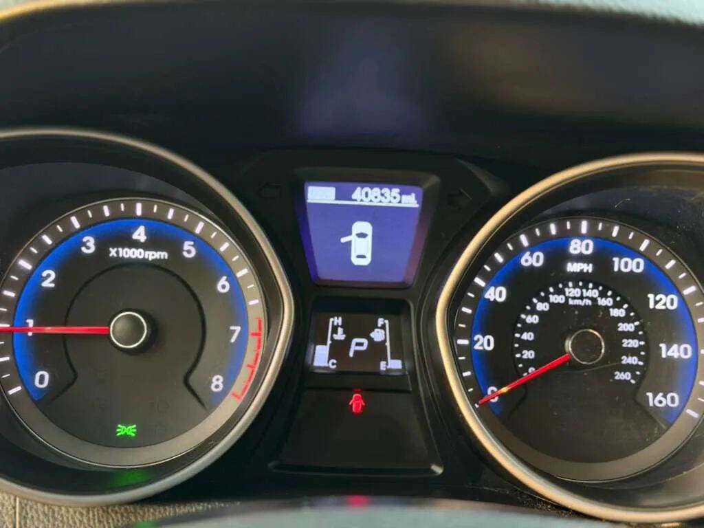 Used 2016 Hyundai Elantra GT image 11