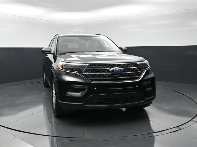 Used 2020 Ford Explorer XLT w/ Comfort Package AWD/4WD image 5