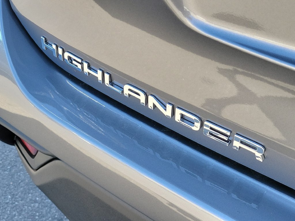 New 2026 Toyota Highlander XLE AWD/4WD image 7