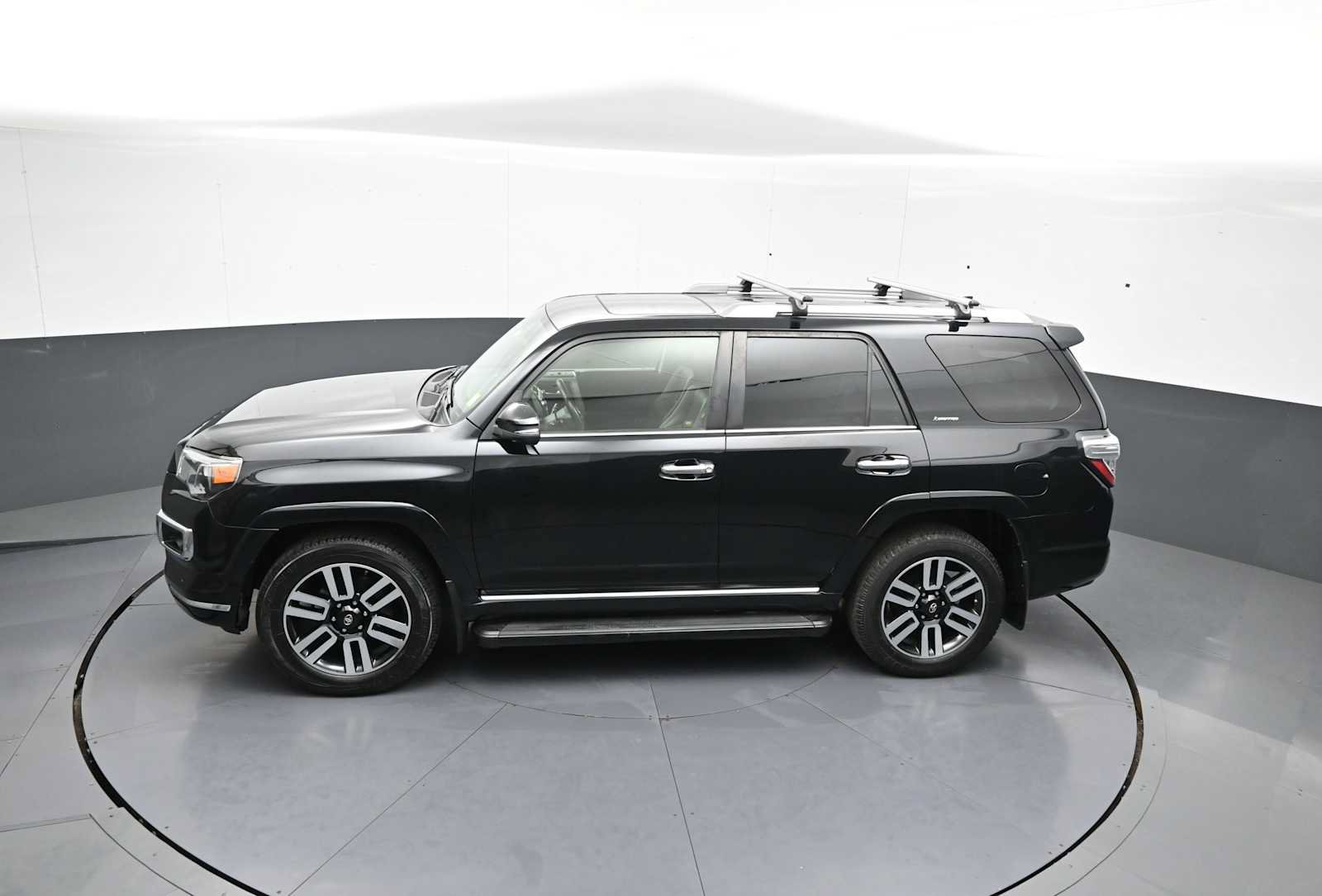 Certified 2019 Toyota 4Runner Limited AWD/4WD image 43