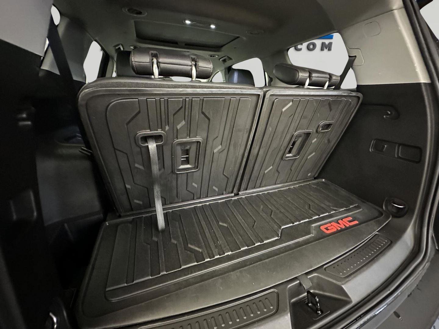 Certified 2023 GMC Acadia AT4 w/ Preferred Package image 13