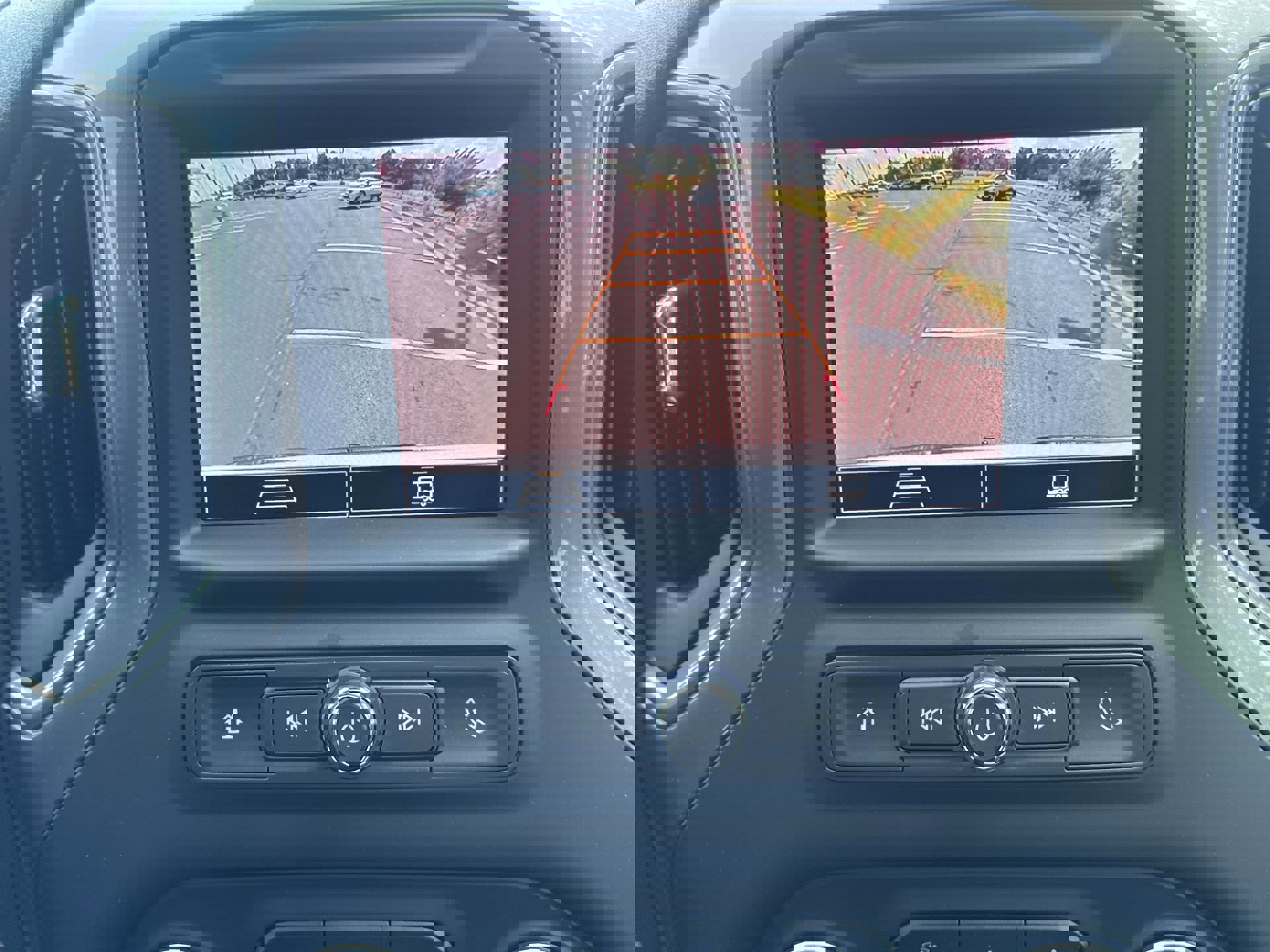 Used 2024 Chevrolet Silverado 1500 Custom Trail Boss image 17