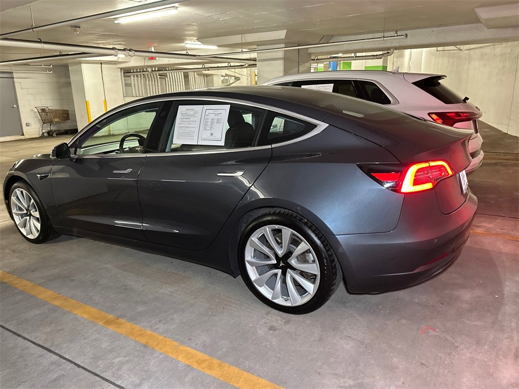 Used 2018 Tesla Model 3 Long Range image 4