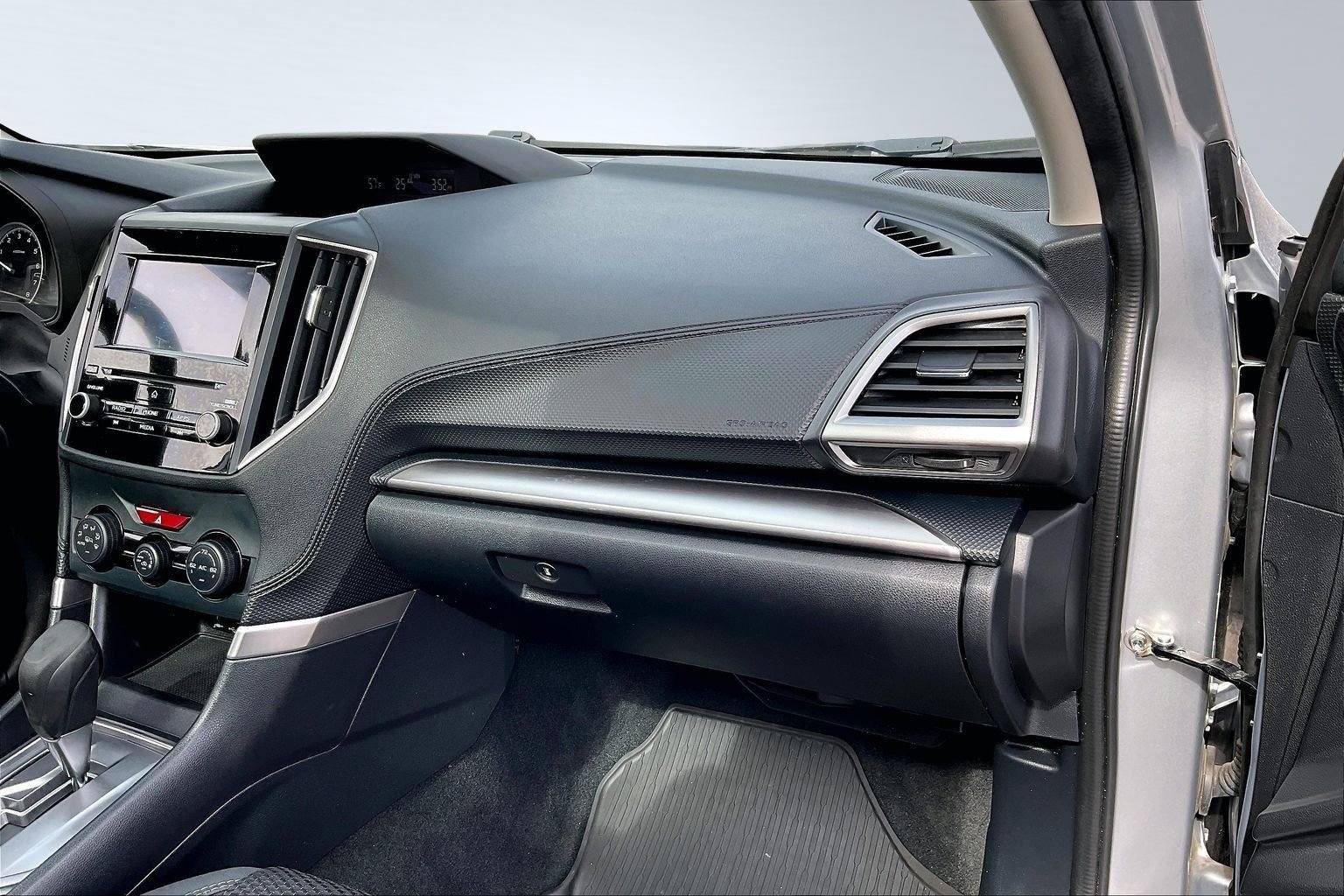 Certified 2023 Subaru Forester Premium image 15