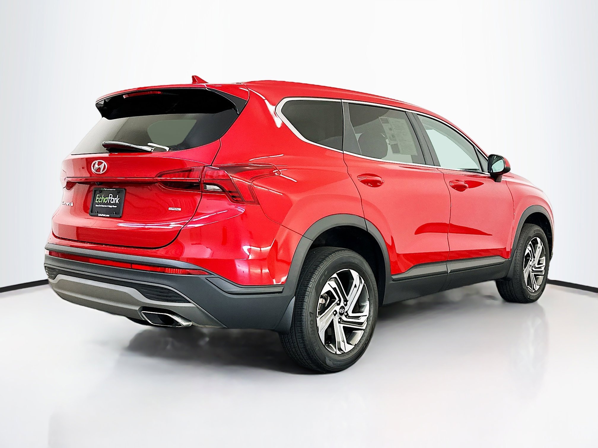 Used 2023 Hyundai Santa Fe SE image 9