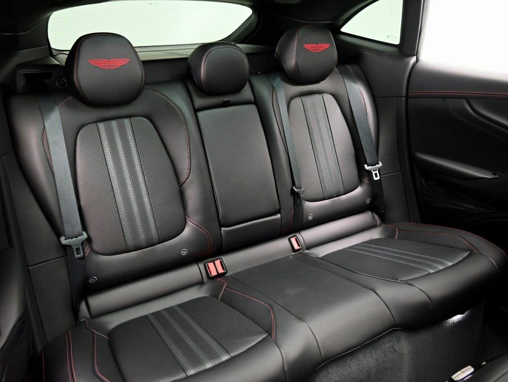 New 2026 Aston Martin DBX 707 image 12