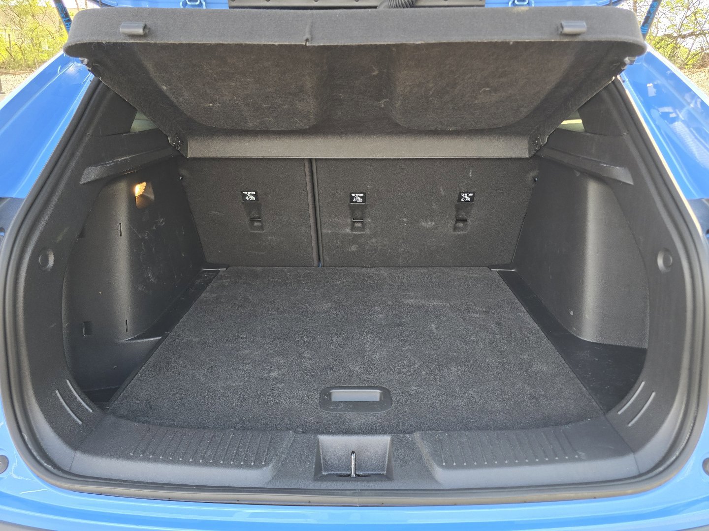 Used 2024 Chevrolet Trax RS w/ Sunroof Package FWD image 22