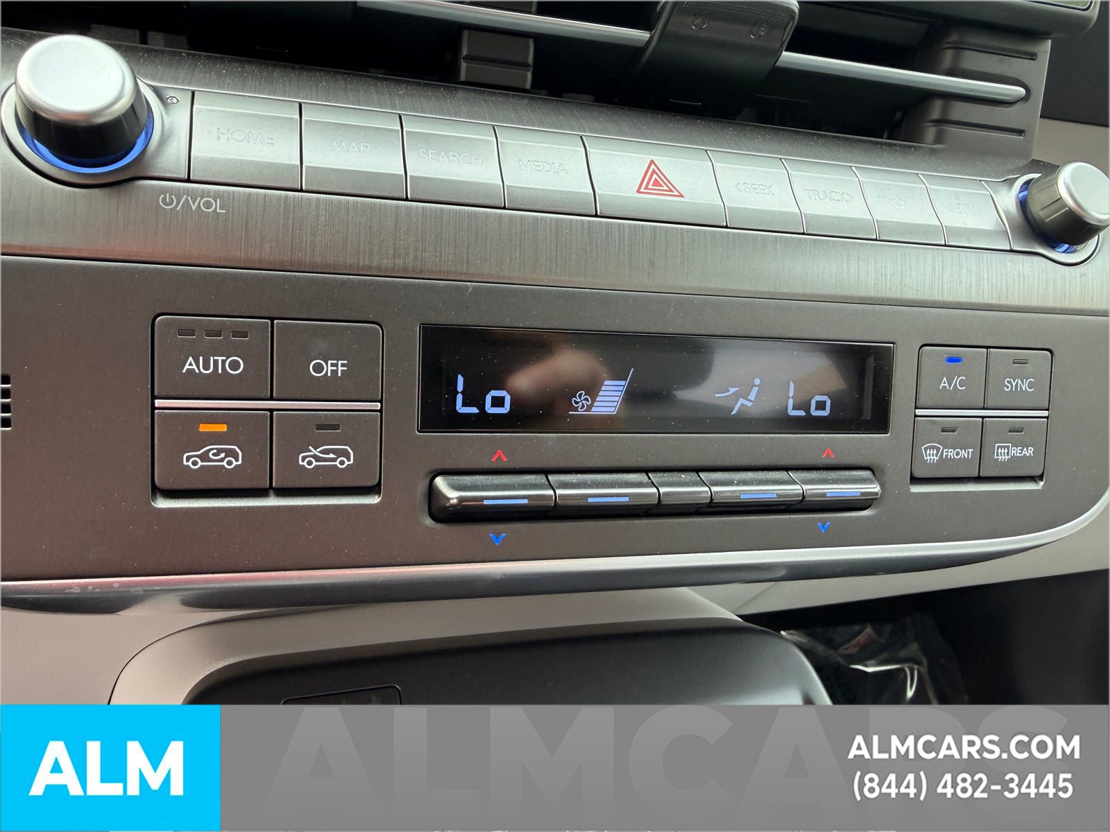 Used 2024 Hyundai Kona SEL w/ Convenience Package image 16