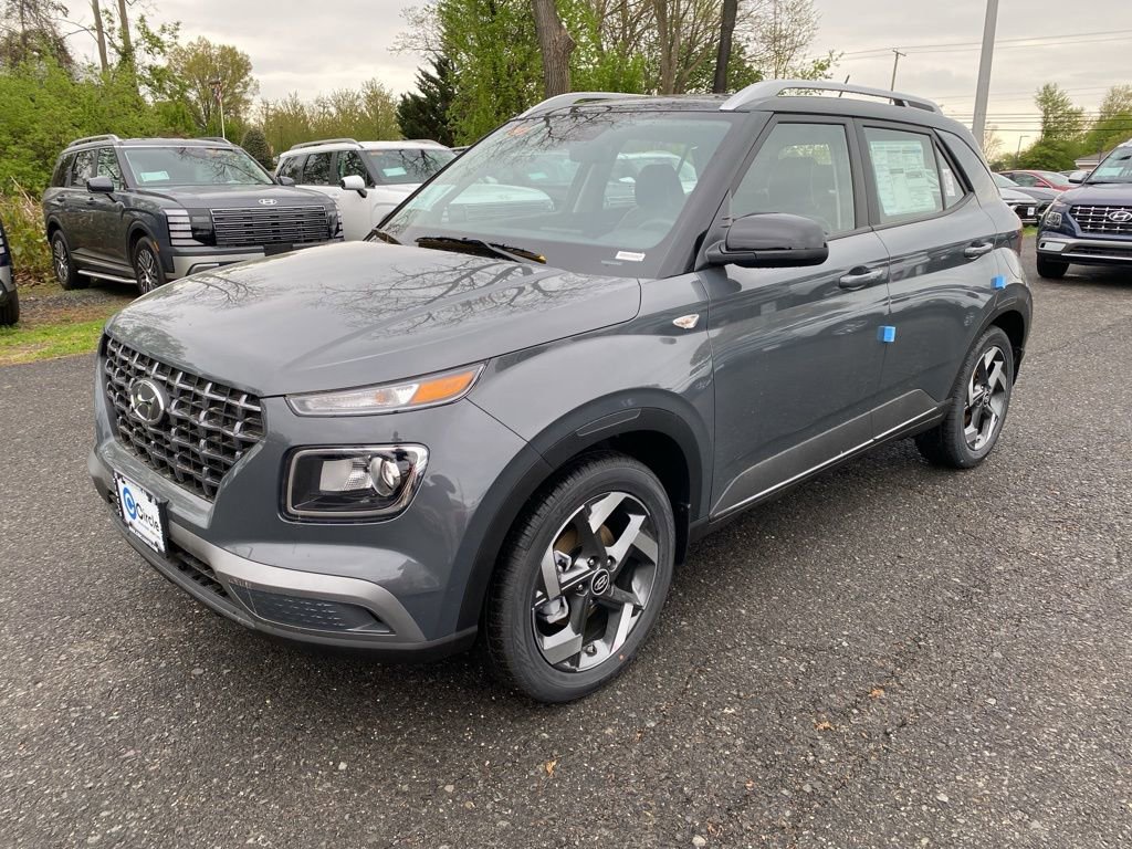 New 2026 Hyundai Venue SEL FWD image 6