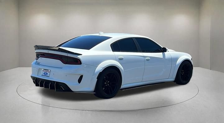 Used 2020 Dodge Charger Scat Pack RWD image 5