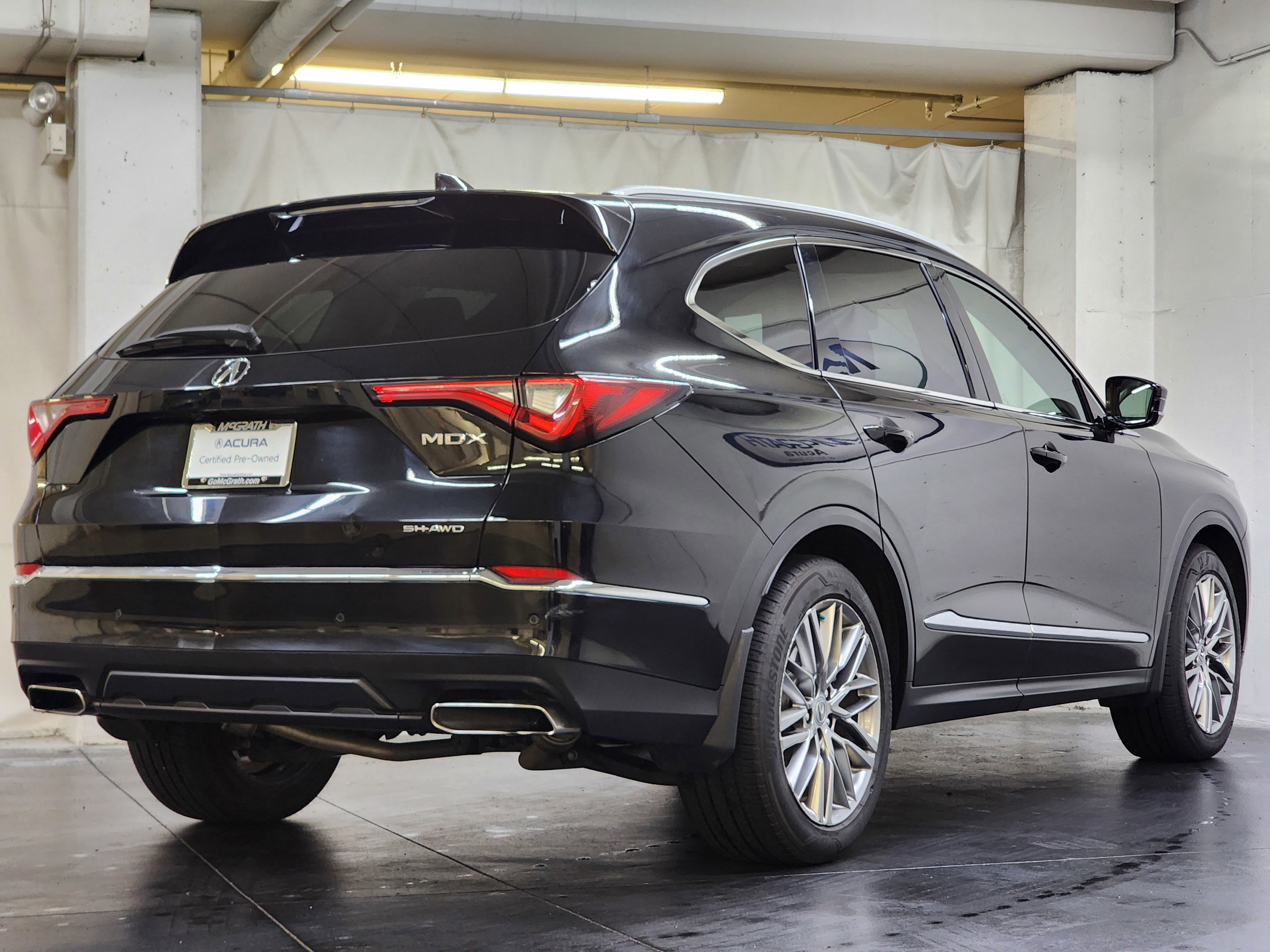 Certified 2023 Acura MDX SH-AWD w/ Advance Package image 5