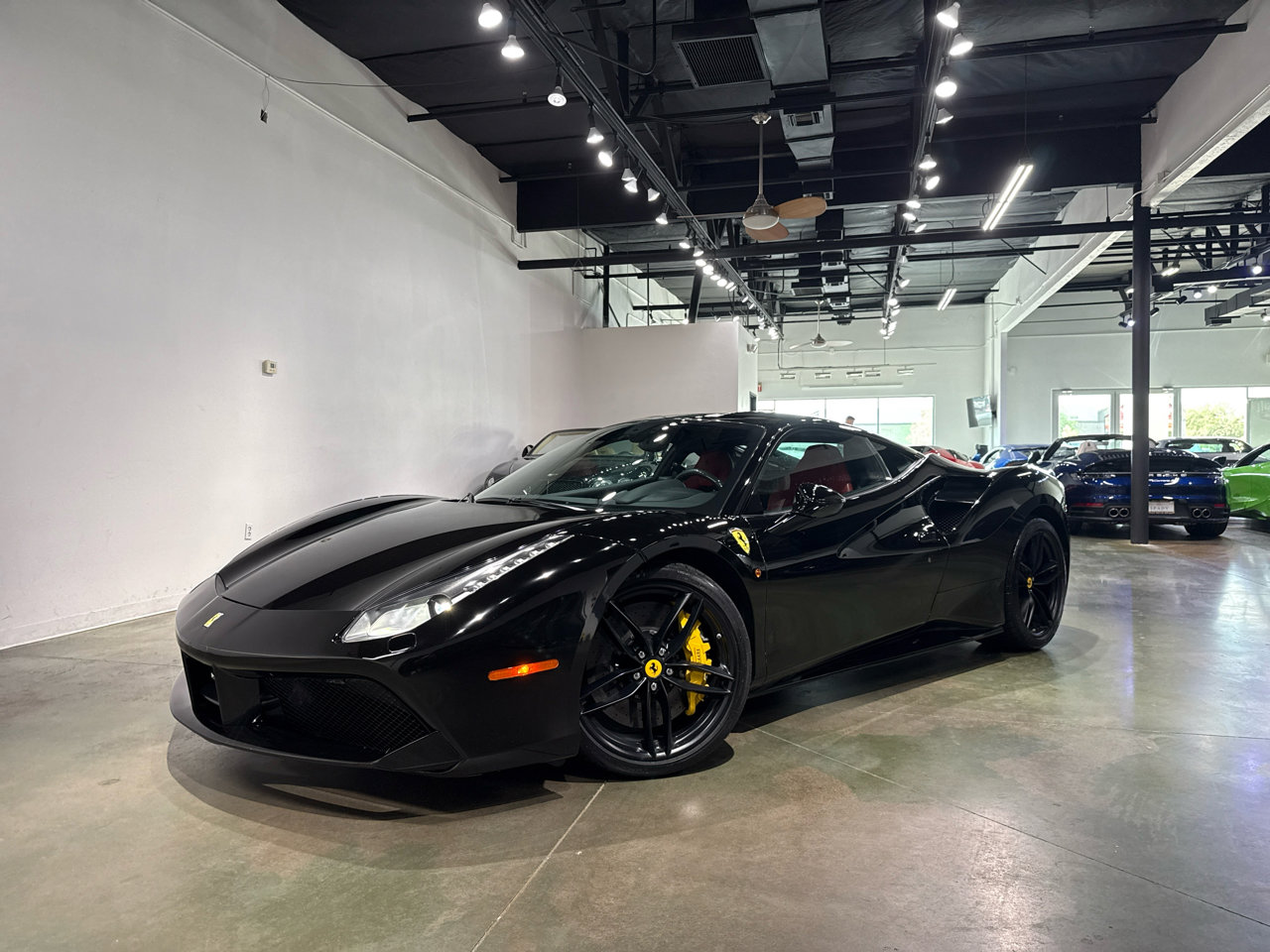 Used 2016 Ferrari 488 GTB image 2