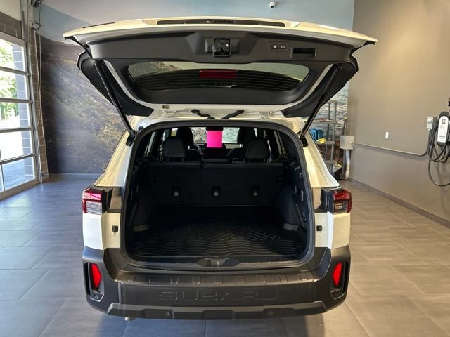 Used 2026 Subaru Outback Premium AWD/4WD image 33