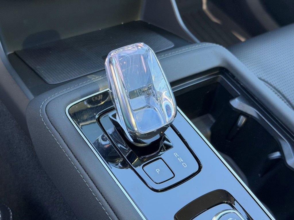 Certified 2025 Volvo XC90 T8 Ultra w/ Protection Package Premier image 28