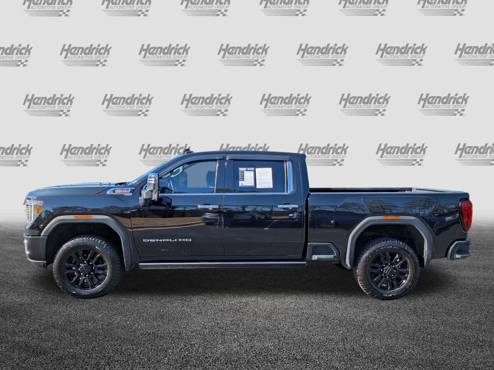 Used 2023 GMC Sierra 2500 Denali w/ Denali Black Diamond Edition image 7