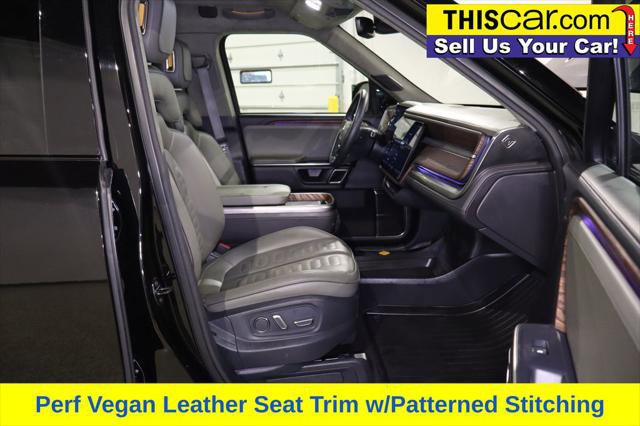 Used 2023 Rivian R1S Adventure image 28