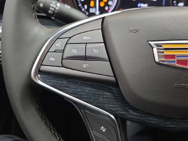 New 2026 Cadillac XT5 Premium Luxury w/ Driver Assist Package AWD/4WD image 13