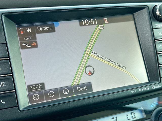 Used 2018 Toyota RAV4 XLE FWD image 13