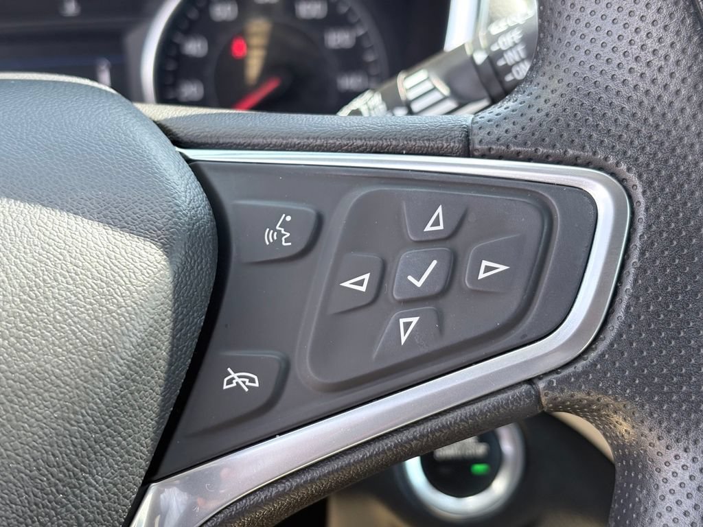 Used 2023 Chevrolet Equinox LS w/ LS Convenience Package FWD image 15