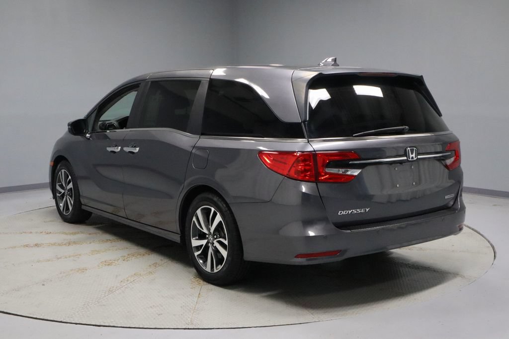 Used 2024 Honda Odyssey Touring image 9