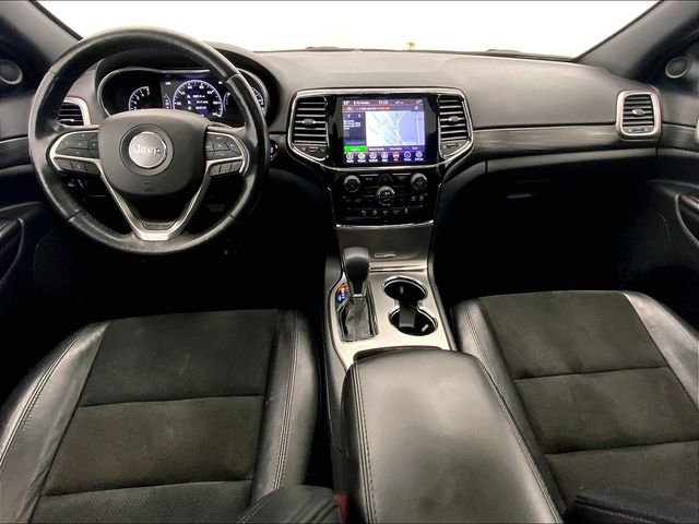 Used 2020 Jeep Grand Cherokee Altitude AWD/4WD image 12
