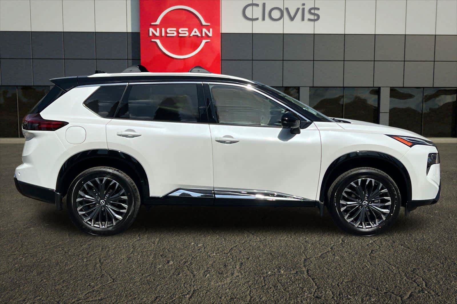 New 2026 Nissan Rogue Platinum AWD/4WD image 9