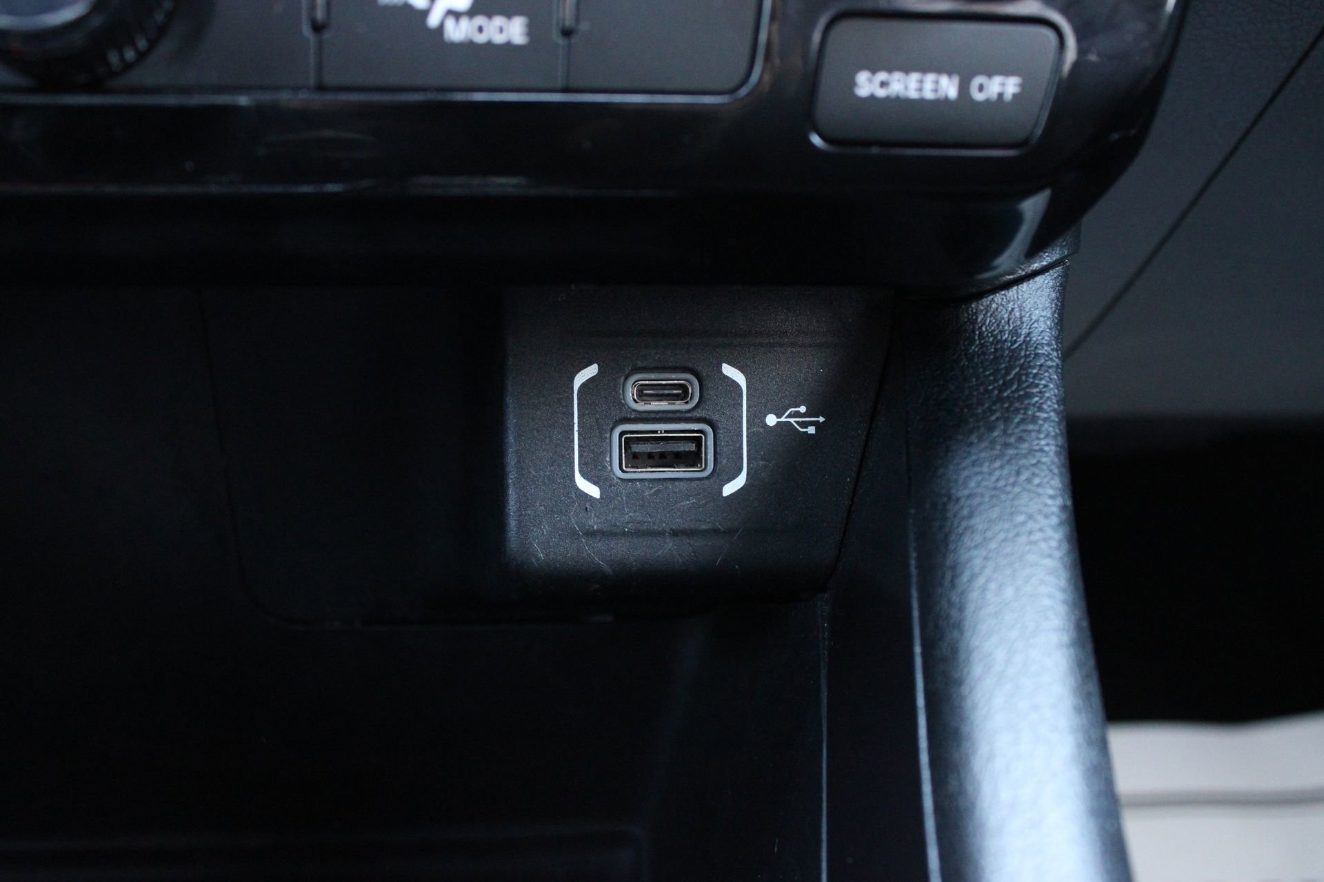 Used 2024 Jeep Compass Latitude image 35