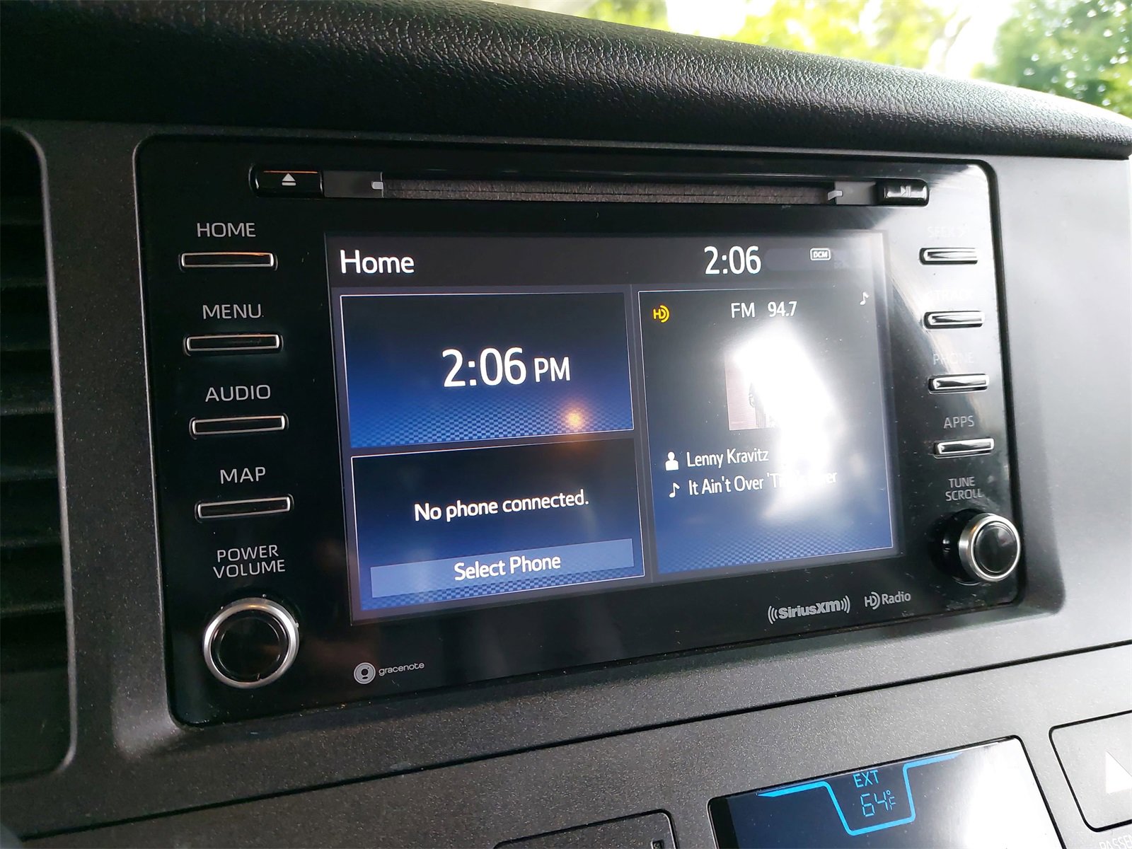 Used 2020 Toyota Sienna LE image 21