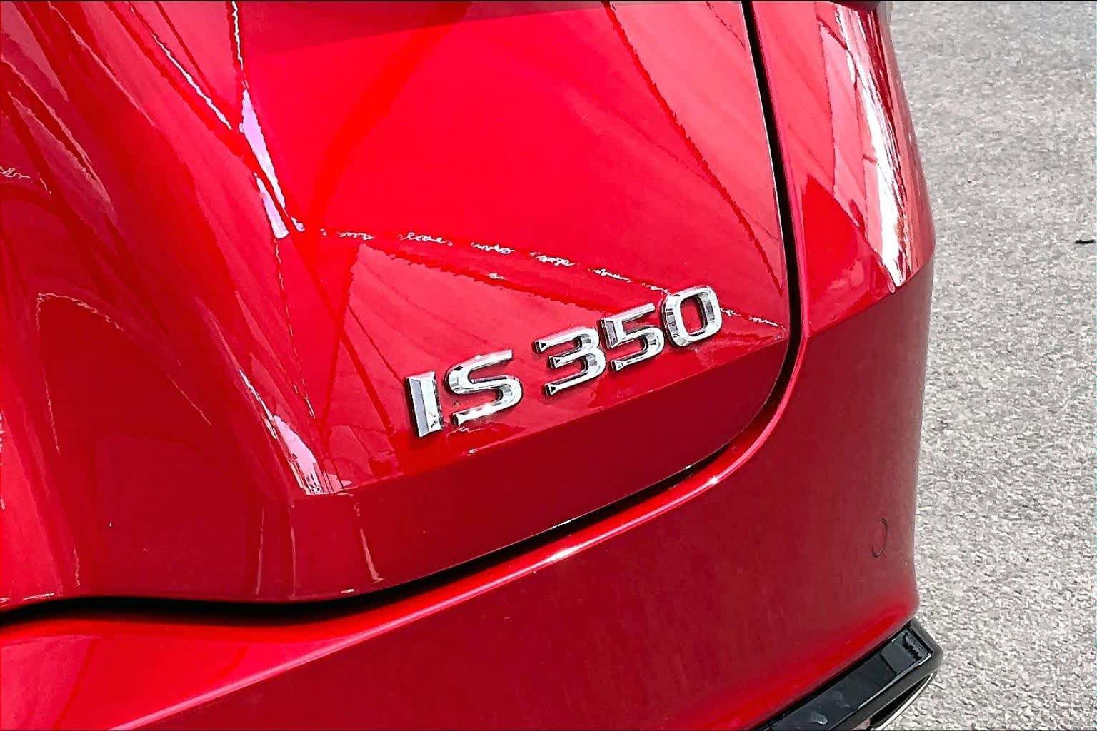 Used 2022 Lexus IS 350 F Sport RWD image 10