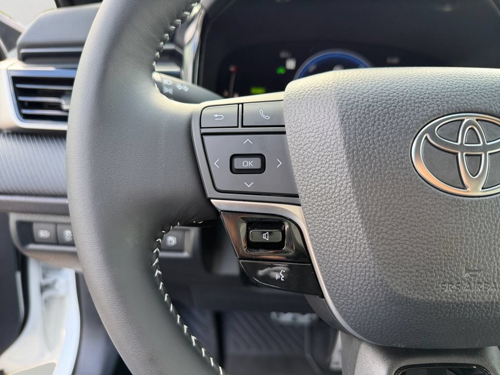 Used 2026 Toyota Camry SE w/ Convenience Package FWD image 21