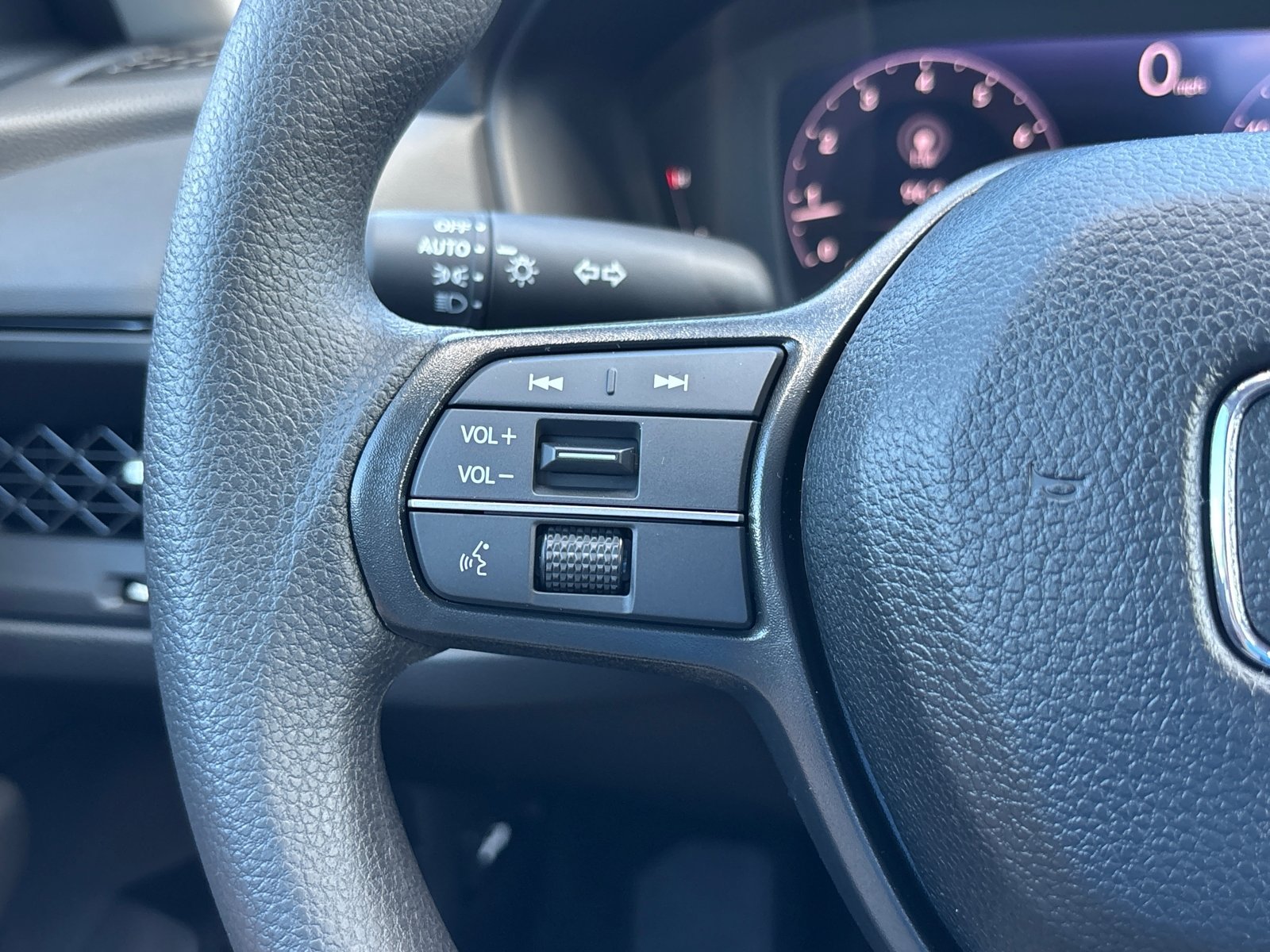 New 2025 Honda Accord SE image 14