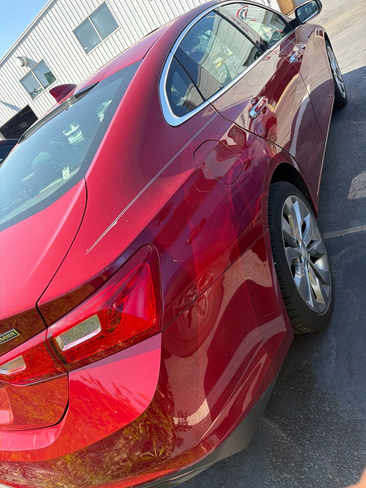 Used 2016 Chevrolet Malibu Premier w/ Driver Confidence Package FWD image 6