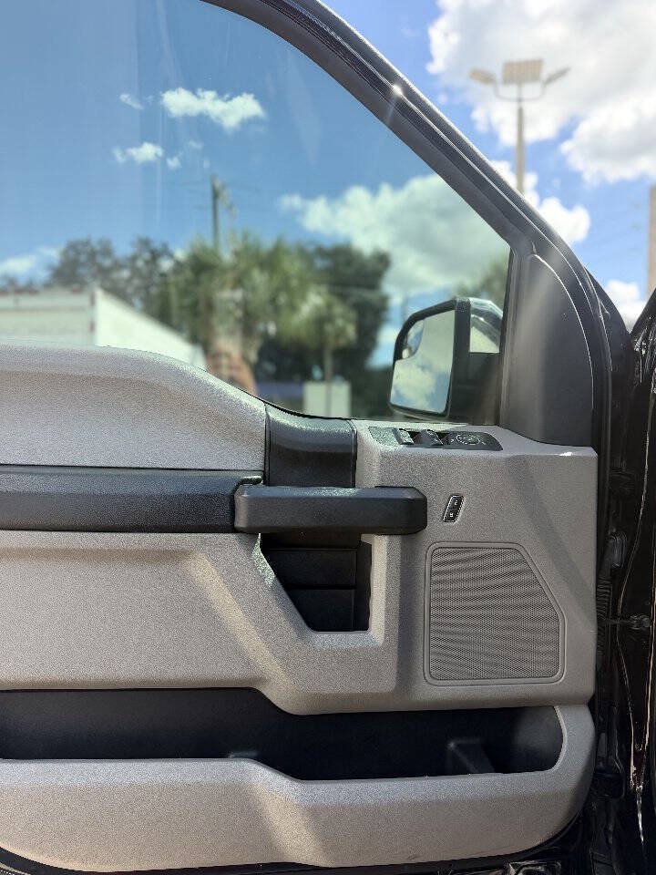 Used 2018 Ford F150 XL w/ Equipment Group 101A Mid AWD/4WD image 11