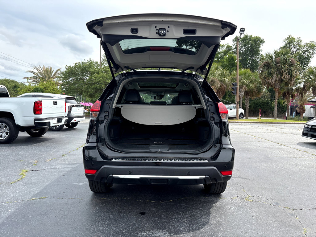 Used 2020 Nissan Rogue SL w/ Premium Package FWD image 26