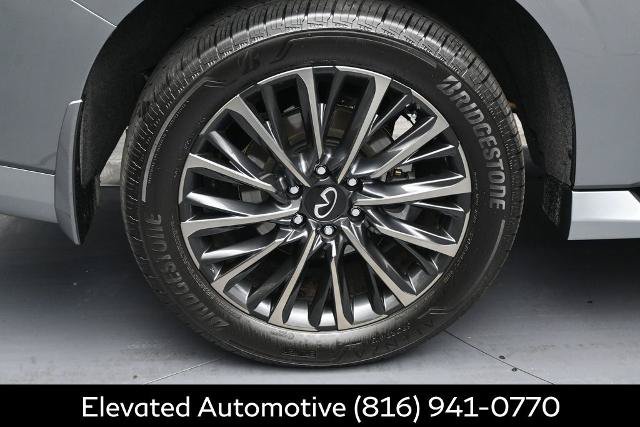 Certified 2026 INFINITI QX80 Autograph AWD/4WD image 5