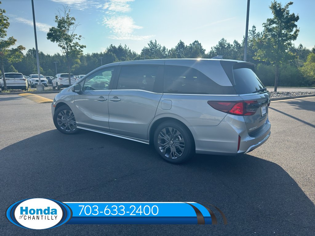 New 2026 Honda Odyssey Touring image 5