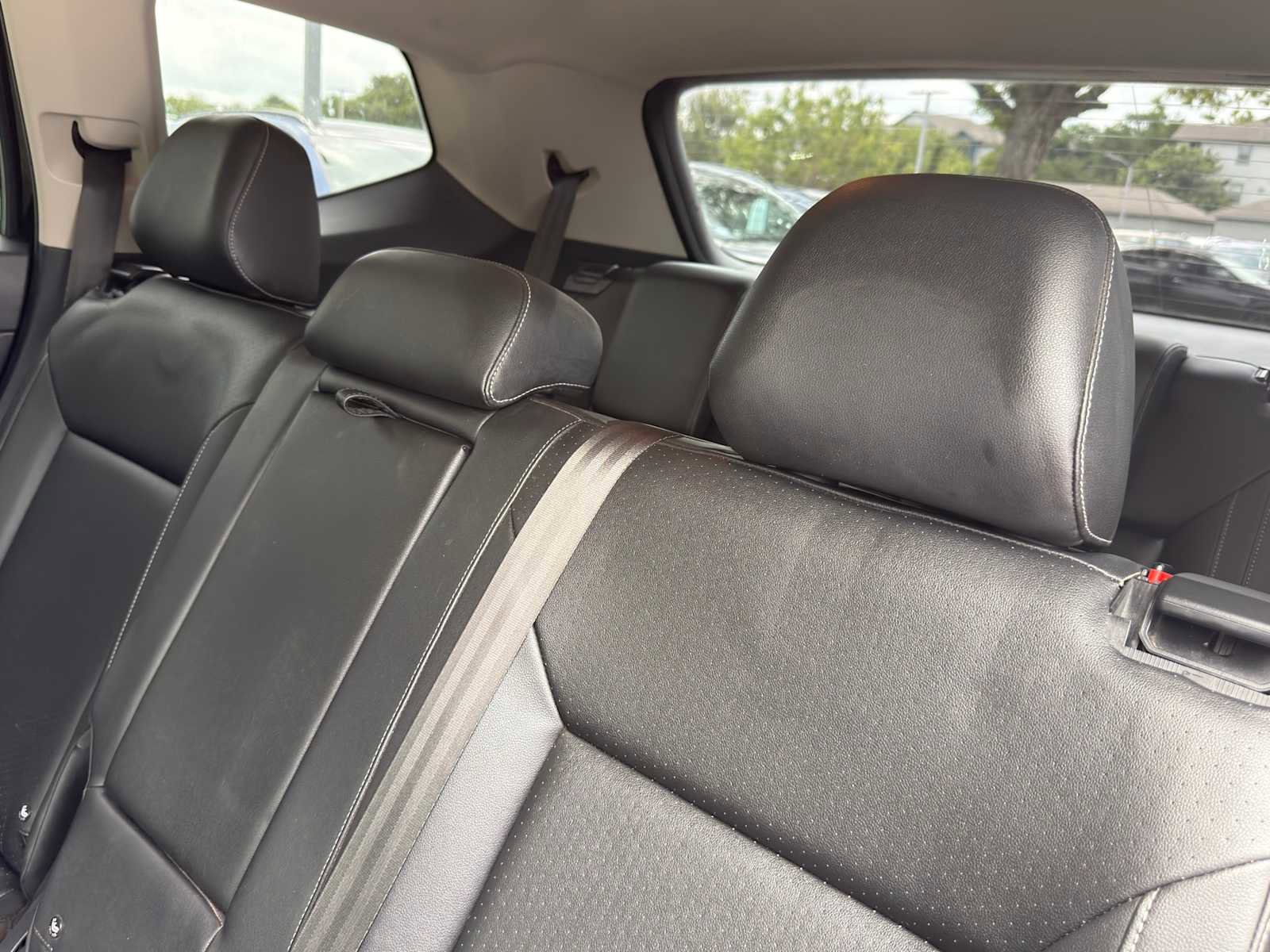 Used 2019 Volkswagen Atlas SE FWD image 24