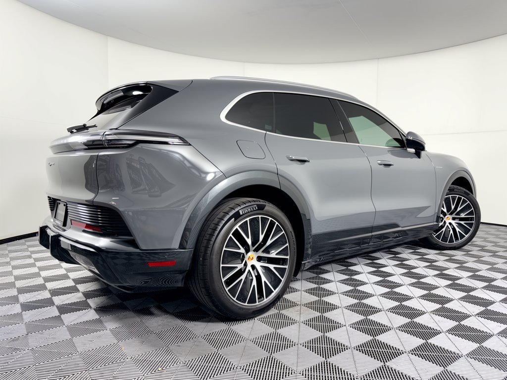 New 2026 Porsche Cayenne Electric AWD/4WD image 9